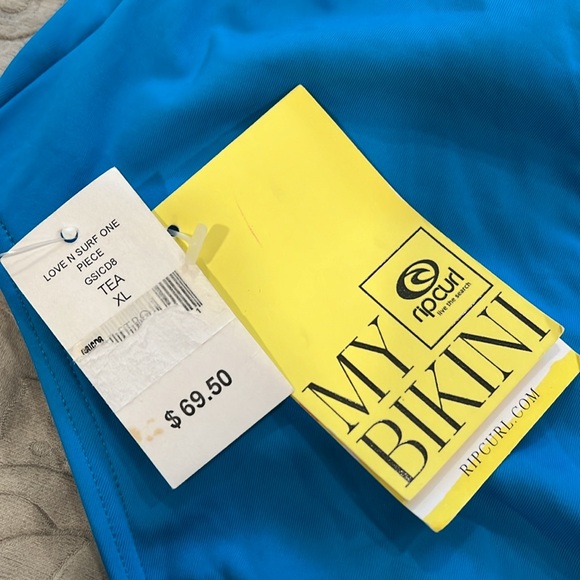 NWT Rip Curl One Piece! - Picture 6 of 6